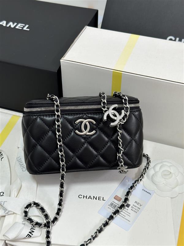 2026127205140957 700